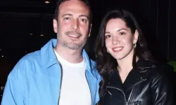 Oğuzhan Koç ve Hazal Subaşı'nın Antalya tatili olay oldu! Hayranlarından yorum yağdı