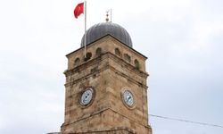 Antalya’da 3,5 milyonluk saat yine durdu, yine çalıştırıldı!