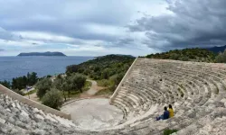 Antalya’da ünlü antik kentte araçlar yola taştı, ziyaretçi akını yaşandı