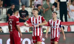 Antalyaspor-Sivasspor karşılaşmasında ilk 45 dakika 1-1