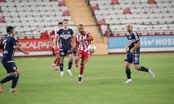 Antalyaspor öne geçtiği Sarıyer maçını kaybetti