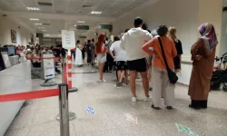 Antalya'da acil serviste alarm veren yoğunluk! Saatlerce sıra bekliyorlar
