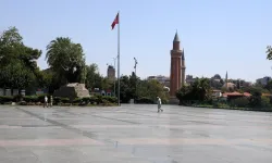 40 derece sıcak Antalya'yı boşalttı: Adres Konyaaltı sahili