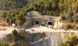 Gökçebelen ve Alacabel tünellerinde sona doğru