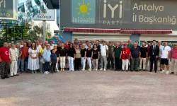 İYİ Parti Antalya’dan Balıkesir’e dev çıkarma: "Bayrak açıyoruz"