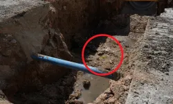 Konyaaltı’nda drenaj çalışması faciaya döndü! Atık su bir gündür sokağa akıyor