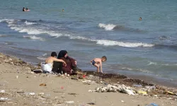 Mersin sahillerinde dikkat çeken kirlilik!