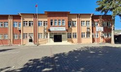 Alanya Halıcı Orhan İlkokulu’nda neler oluyor: Zeytin ve kitap gelirleri nerede?