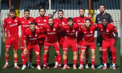 Antalyaspor deplasmanda ilk yarıyı önde tamamladı