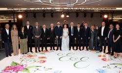 Cavit Arı'nın kızı nişanlandı, kulisler hareketlendi: Cem Kotan'dan sıcak temas