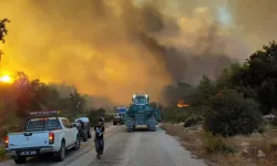 Antalya’da korkutan yangın! Karaöz alevlere teslim, dumanlar Manavgat’ı hatırlattı