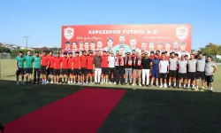Kepezspor’dan 28 imzalı gövde gösterisi