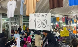 Antalya’da her şeyin 100 TL olduğu pazarda insan seli yaşandı