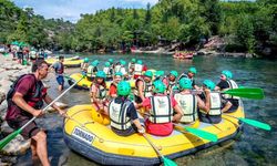 AGC üyeleri Köprülü Kanyon’da stres attı