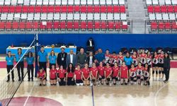 Aksu’da 2. Küme Voleybol Müsabakaları başladı