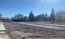 Antalya’nın kalbindeki ‘moloz tarlası’ tarih oldu! Mahalleli şimdi park istiyor
