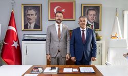 Manavgat Belediye Başkanvekili 5 partinin kapısını çaldı