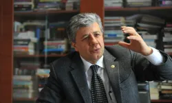 Mustafa Balbay, Antalya Kitap Fuarı’nı yazdı: "Kime güveneceğiz?"