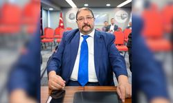 Antalya’da 36 yıldır koltuğunu koruyor! Efsane başkandan bir zafer daha