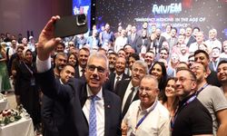 Sağlık Bakanı Antalya'dan dünyaya seslendi! Yapay zeka ve yazılımda dev hamle geliyor!