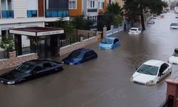 Antalya’da aynı kabus 3 yıldır sürüyor! Her sağanakta sular altında kalıyor