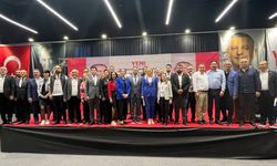 Yeni Parti Antalya İl Kongresi tamamladı: Gökhan Ölmez dönemi resmen başladı