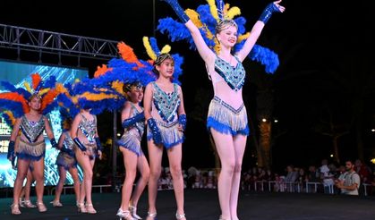 Manavgat'ta Dans ve Müzik Festivali başladı! Yüzlerce dansçı Manavgat'ı coşturdu