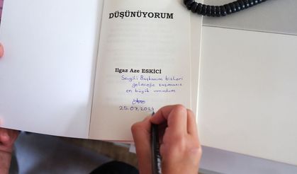 Antalya’dan edebiyat dünyasına damga! 11 yaşındaki yazar ilk kitabını imzaladı