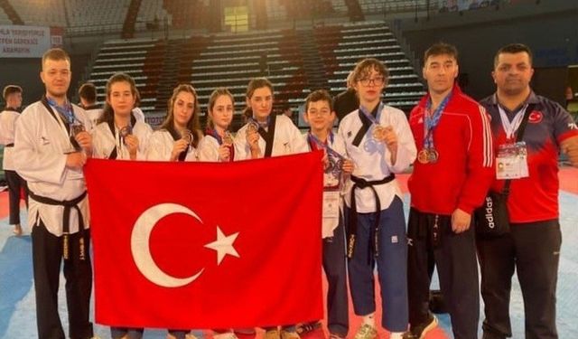 Bursa takımı Antalya'dan 11 madalyayla döndü