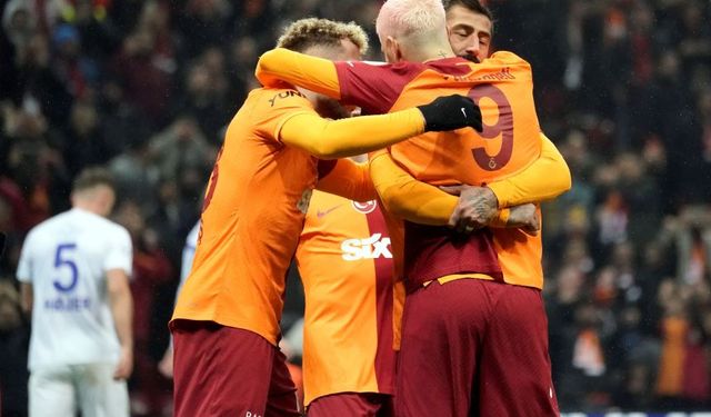 Galatasaray tarih yazıyor! 17 maçtır kaybetmiyor...