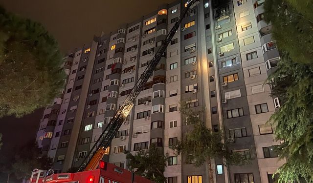 İstanbul’da yangın paniği! Site sakinleri son anda dışarı çıktı