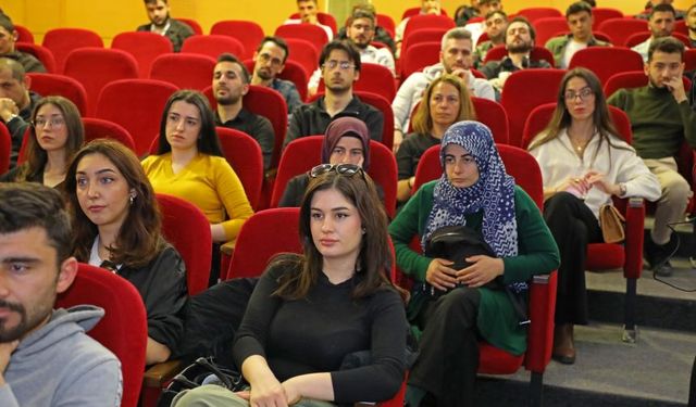 Antalya Büyükşehir, öğrencilere günlük 10 Euro ödeyecek