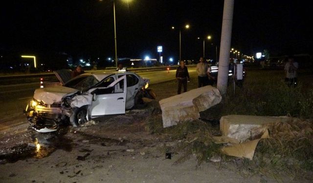 Manavgat’ta araçların hurdaya döndüğü kazada 6 kişi yaralandı