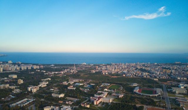 Antalya’da Mimarlar, Kepez Belediyesi'ne bayrak açtı: "Onlar göz yumsa da biz yummayacağız"