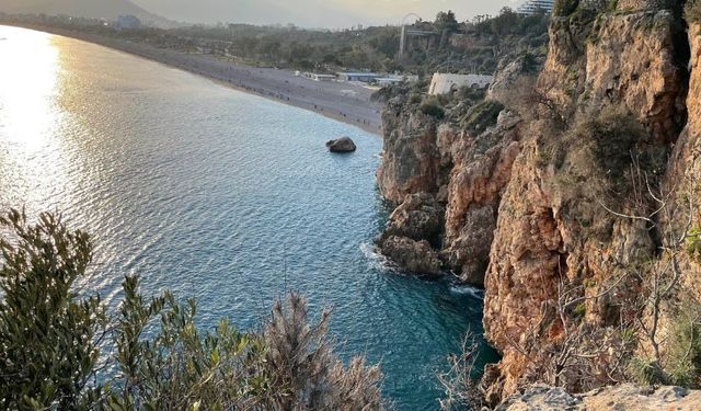 Antalya’da falezlerin koruma statüsü düşürüldü!