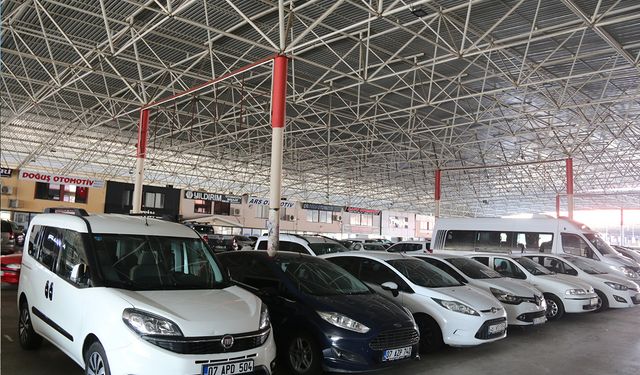 İkinci el araç piyasasında bayram hareketliliği başladı