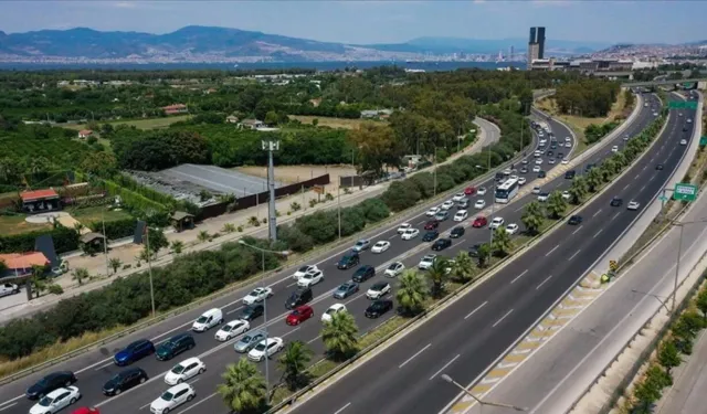 Bayramda otoyol ve köprüler ücretsiz mi? Açıklama geldi
