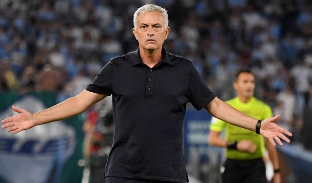 Fenerbahçe Jose Mourinho ile yollarını ayırdı