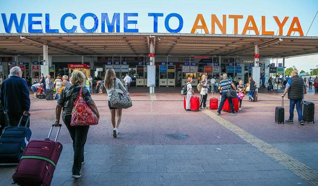 Antalya Havalimanı, Avrupa listelerinde