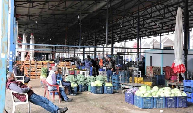 Antalya Halinde devrim niteliğinde karar! Yeni sistemle çiftçi daha çok kazanacak