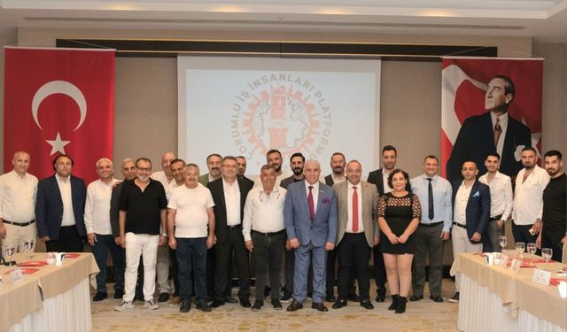 Çorumlu İş İnsanları Platformu üyeleri, Antalya'da buluştu