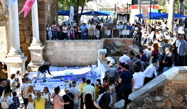 Kaleiçi'nde göçün izleri! Kaleiçi Old Town Festivali'nde sanat yankıları