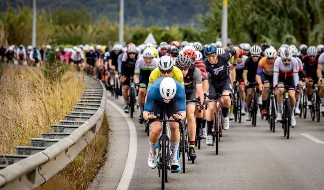 Nefes kesen UCI Nirvana Gran Fondo World yarışı! Antalya’nın güzelliklerinde pedal  çevirdiler