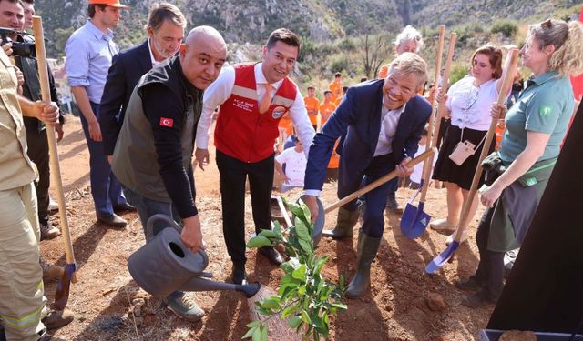 Marmaris’e uluslararası dostluk tohumları ekildi