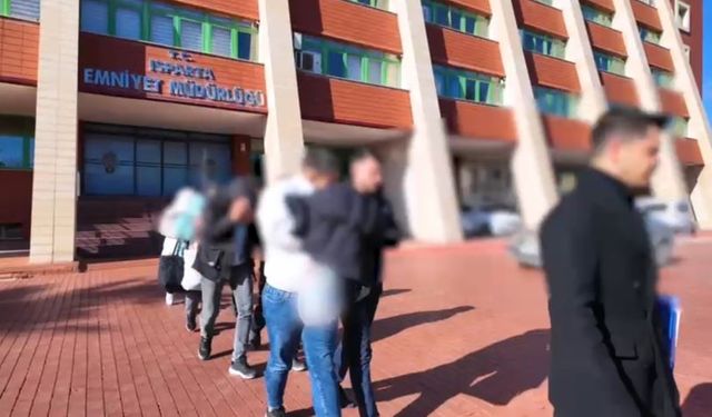 "Abim Geldi" Tuzağı: Isparta’da dolandırıcılar yakalandı