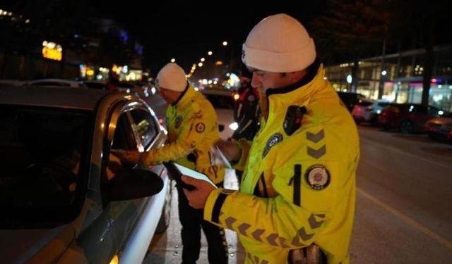 Isparta’da her saat başı 1 araç trafikten men edildi!