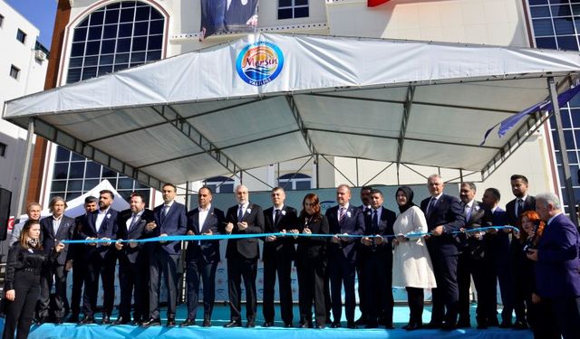 Mersin'de SGK'nın yeni hizmet binası açıldı