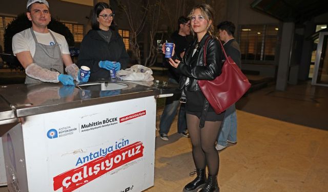 Antalya Büyükşehir'den öğrencilere sıcak destek!