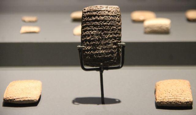 Kültepe tabletlerinde günlük Türkçeye ait izler bulundu
