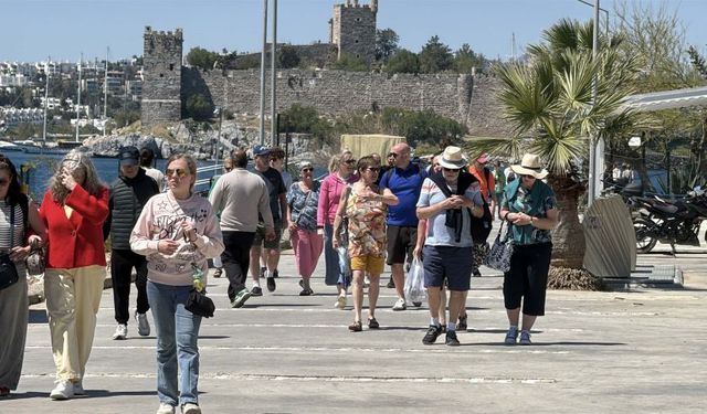 Bodrum’a sezonun üçüncü kruvaziyeri geldi